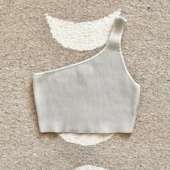 Babaton sculpt knit one shoulder top matte pearl L - Picture 3 of 4